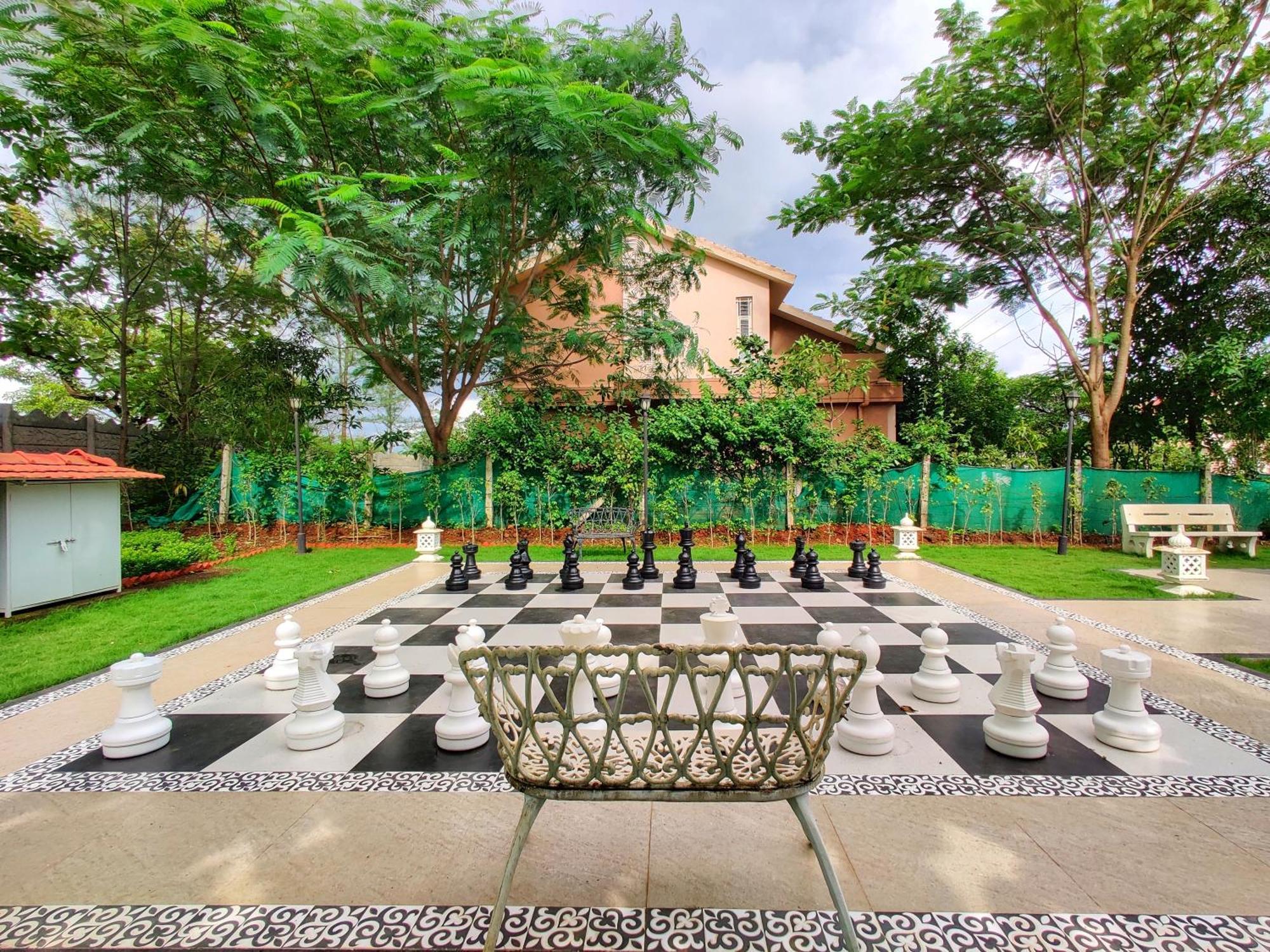 Pushpam Sanskruti Resort Karjat - A Pure Veg Resort Dhamni Esterno foto