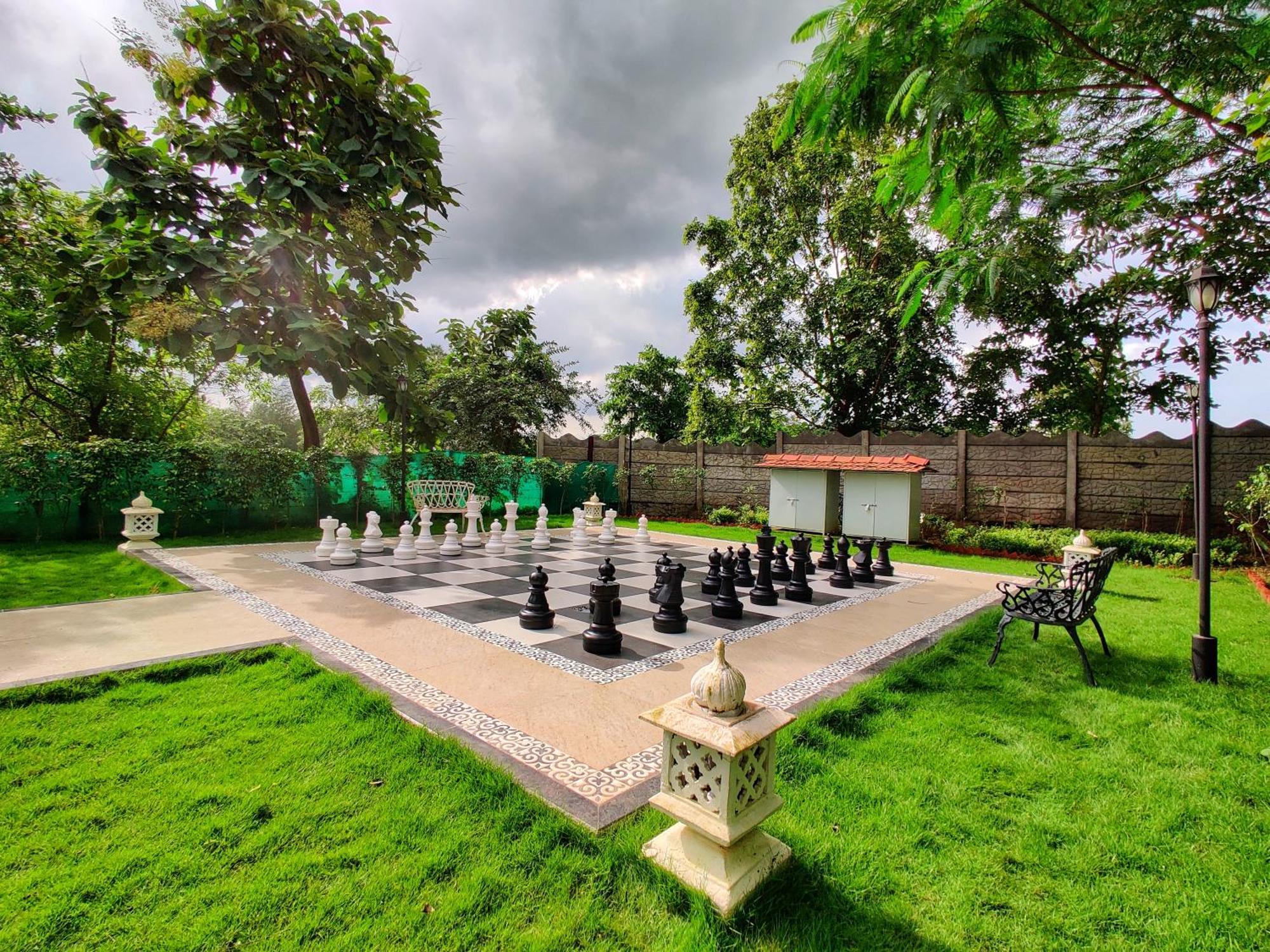 Pushpam Sanskruti Resort Karjat - A Pure Veg Resort Dhamni Esterno foto