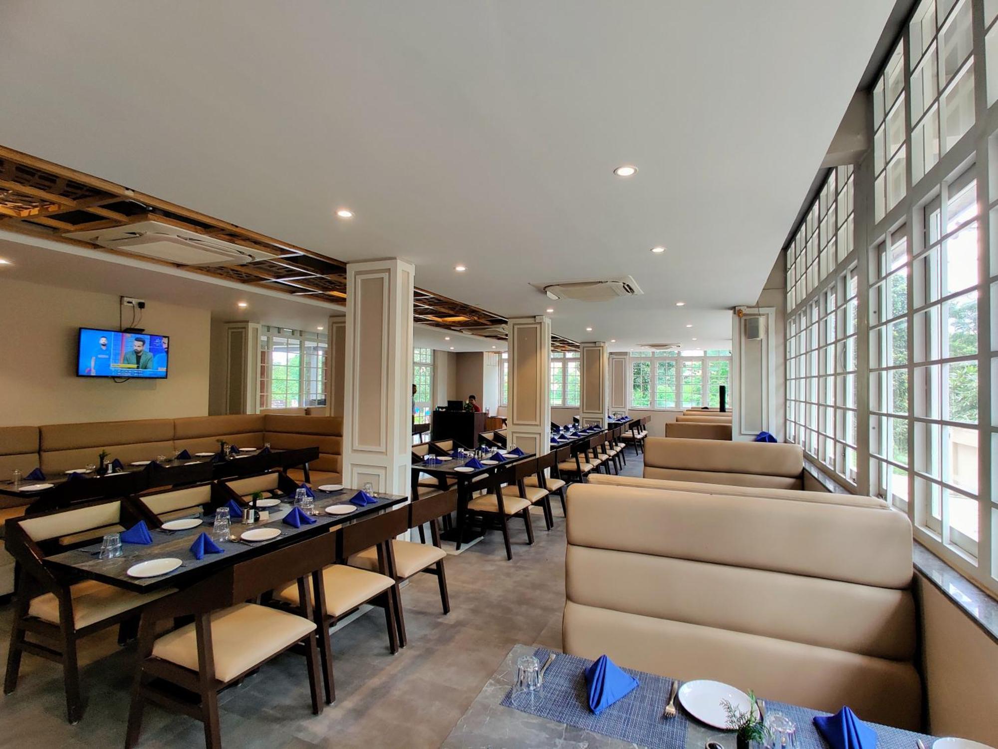 Pushpam Sanskruti Resort Karjat - A Pure Veg Resort Dhamni Esterno foto