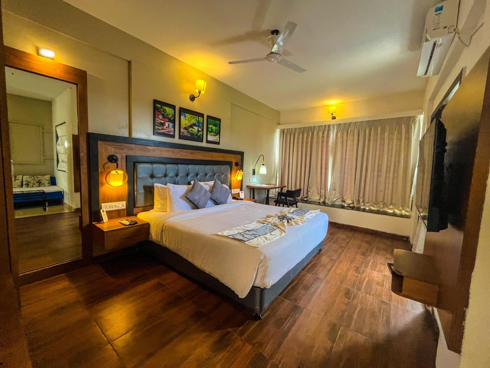 Pushpam Sanskruti Resort Karjat - A Pure Veg Resort Dhamni Esterno foto